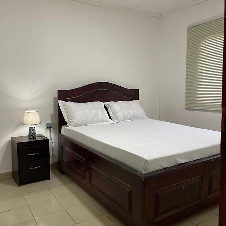 Ecolinkshouse Villa Yaoundé Екстериор снимка